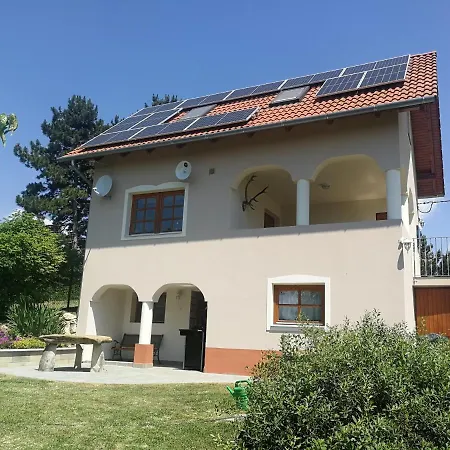 Bottyahat Holiday home