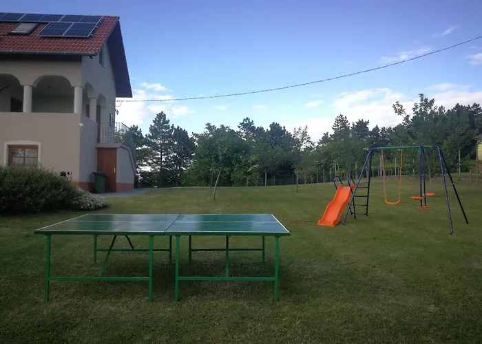 Bottyahat Vakantiehuis Rezi